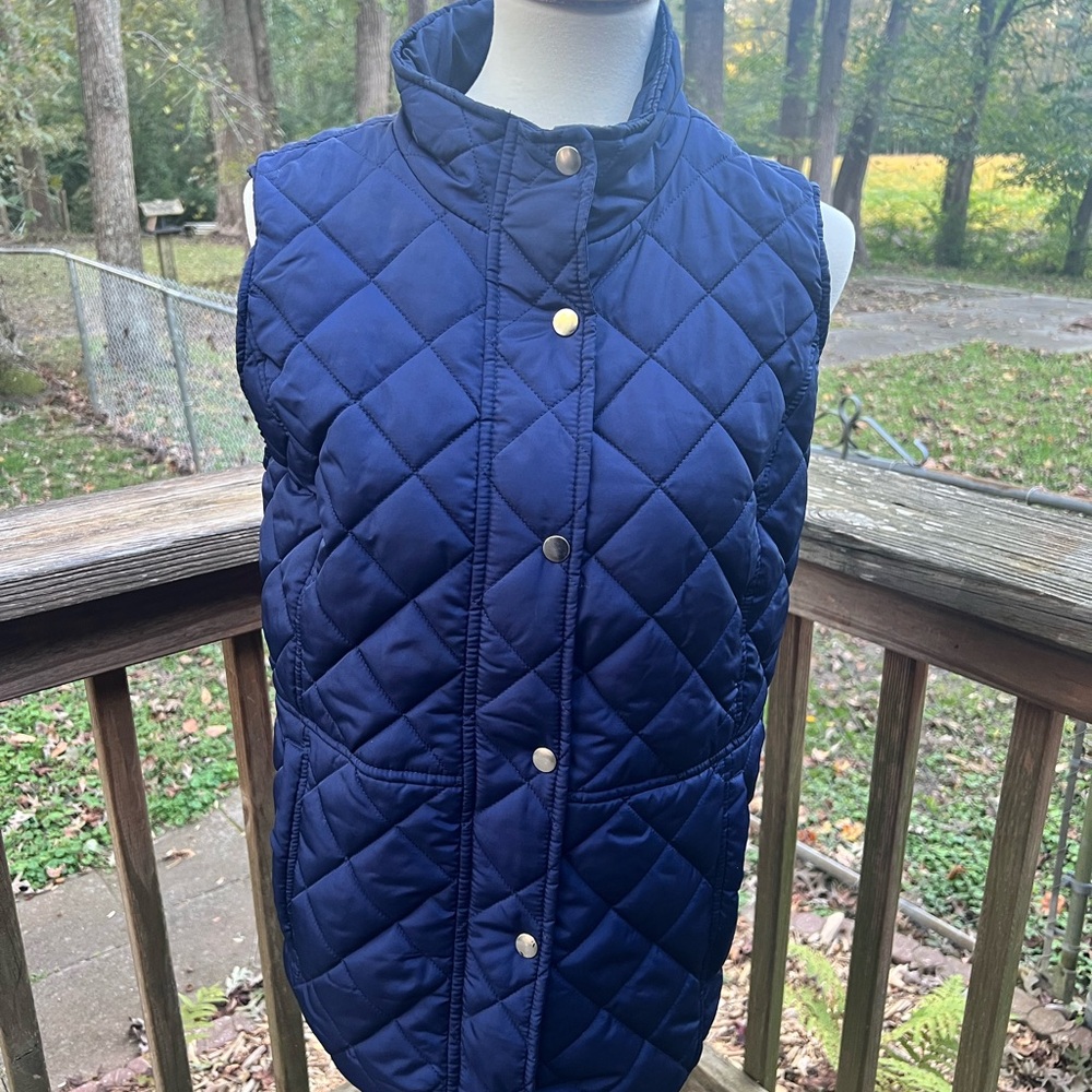 Kim Roger Quilted Navy Blue Women's zip Vest - Picture 3 of 10
